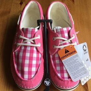 NWT CROCS HOVER SLIP ON BOAT GINGHAM Sz: 6 WOMENS